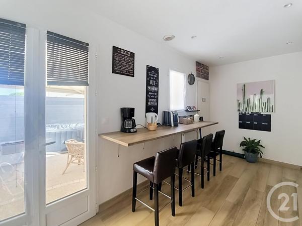 Maison à vendre  5 pièces - 105 m 2   MIGNE AUXANCES  - 86