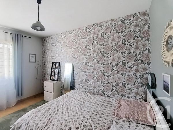Maison à vendre  5 pièces - 105 m 2   MIGNE AUXANCES  - 86