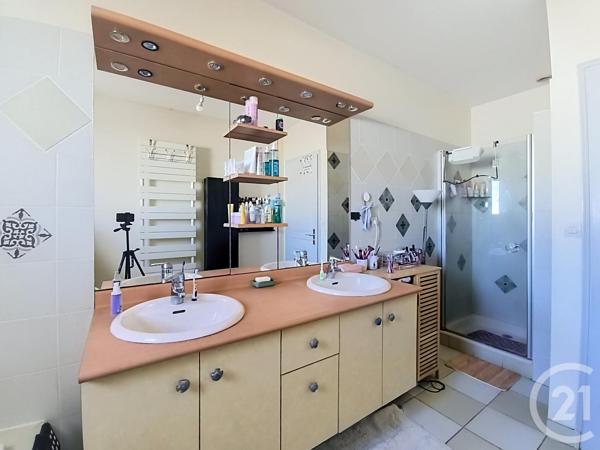 Maison à vendre  5 pièces - 105 m 2   MIGNE AUXANCES  - 86