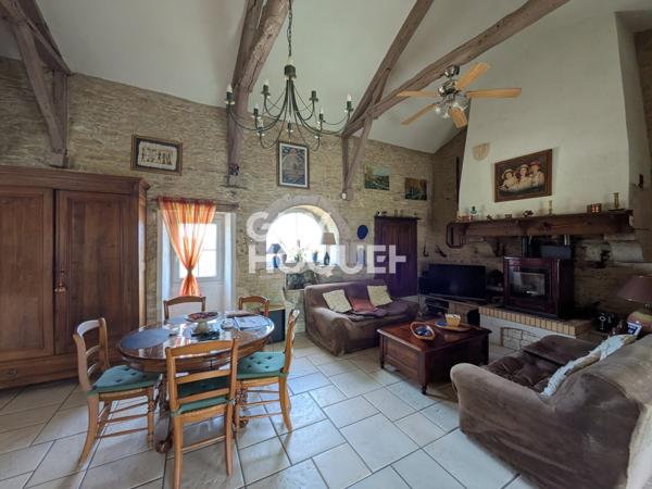 MAISON À VENDRE DE 5 PIÈCES DE 130,00 M²