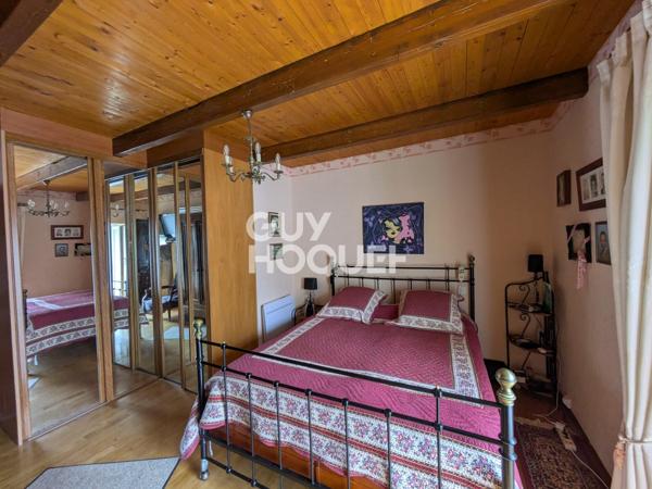 MAISON À VENDRE DE 5 PIÈCES DE 130,00 M²