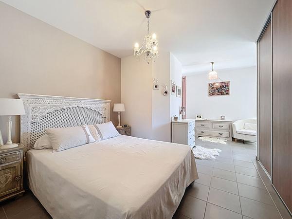 EXCLUSIVITE - MAISON RECENTE DE 117 M² SUR 748 M²