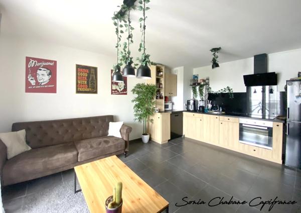 A vendre : Bel appartement T3 moderne avec balcon à Vénissieux