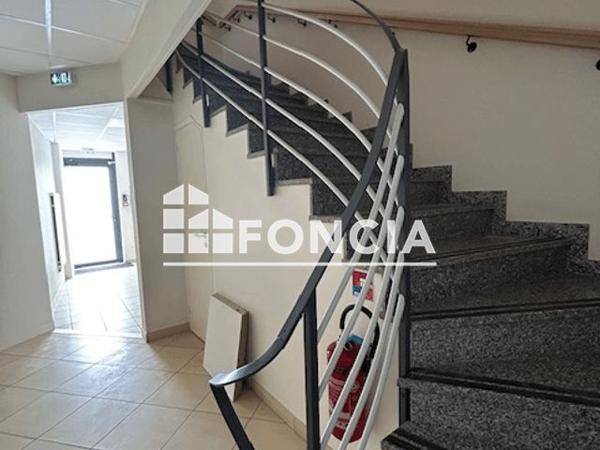 Location Local commercial 1 pièce 31.7 m² - 2 RUE EDGAR QUINET Rethel 08300