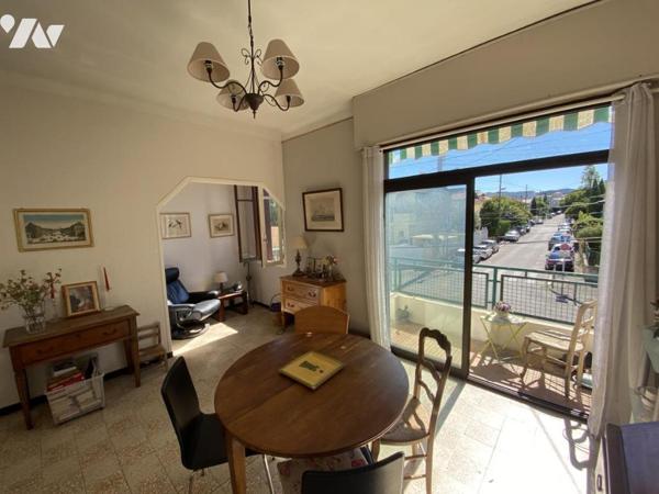 1er étage d'une maison de ville