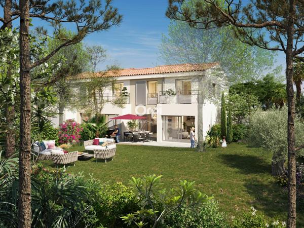 Appartement à vendre    3 pièces •  Toulon