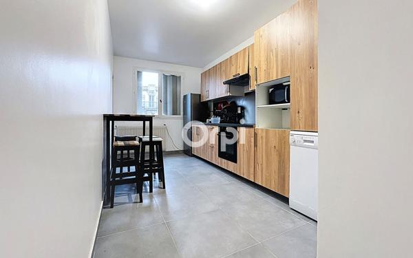 Appartement à vendre    3 pièces • 75 m2 Limoges