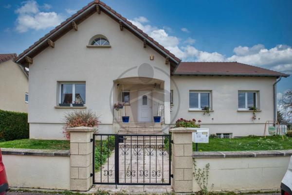 Vente Maison 7 pièces 266 m2 à Flétrange