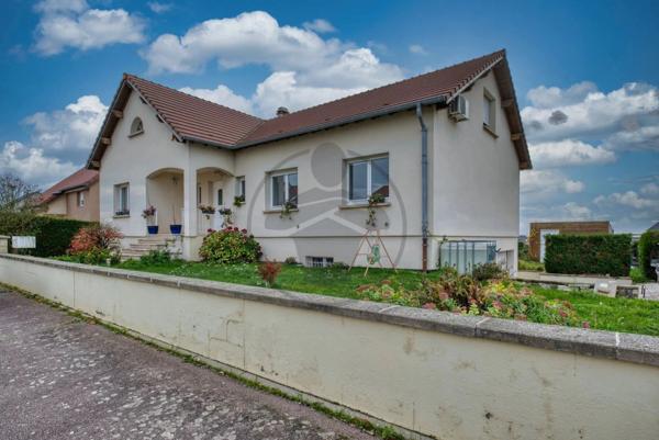 Vente Maison 7 pièces 266 m2 à Flétrange