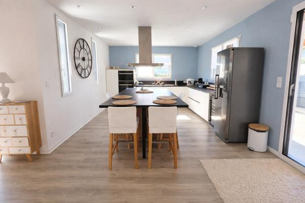 Maison récente – 120 m² – Terrain 813 m² – Beaufort-en-Anjou