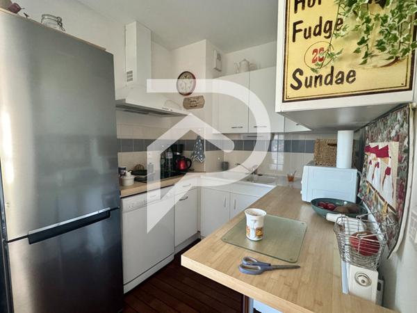 POITIERS APPARTEMENT MODERNE ET FONCTIONNEL