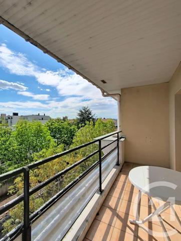 Appartement F3 à vendre  3 pièces - 64,85 m 2   MONTIGNY LES METZ  - 57