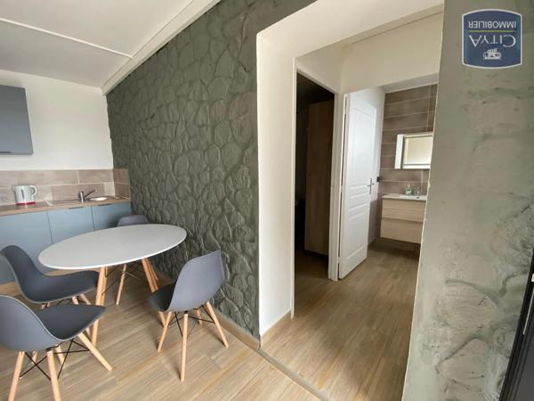 Appartement à louer 2 pièces 23m² Saint-Denis (97400)