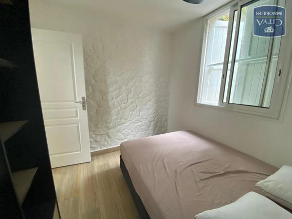 Appartement à louer 2 pièces 23m² Saint-Denis (97400)