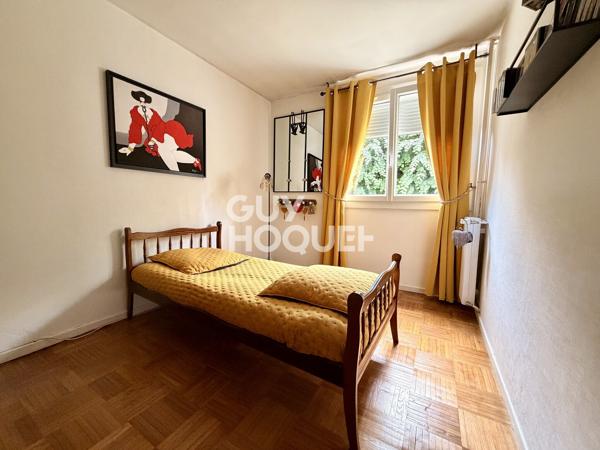 Appartement à vendre de 6 pièces de 98 m² à Reims Secteur PAIX / PASTEUR