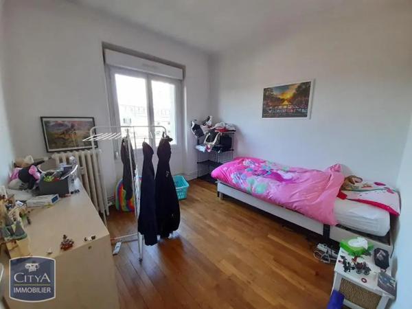 Appartement à louer 4 pièces 67.11m² Charleville-Mézières (08000)
