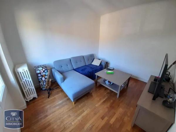 Appartement à louer 4 pièces 67.11m² Charleville-Mézières (08000)