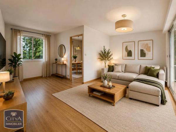 Appartement à vendre 4 pièces 70m² Saintes (17100)