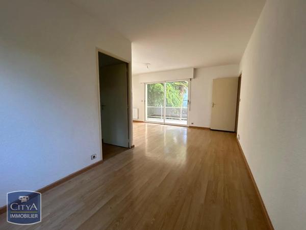 Appartement à vendre 4 pièces 70m² Saintes (17100)