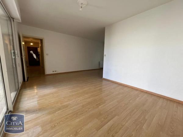 Appartement à vendre 4 pièces 70m² Saintes (17100)