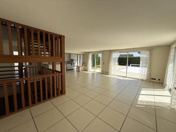 MAISON D'ACHITECTE PROCHE DIJON