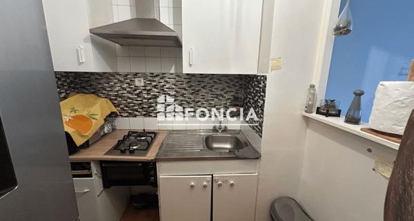 À vendre Appartement 2 pièces 45 m² - Marseille 13005