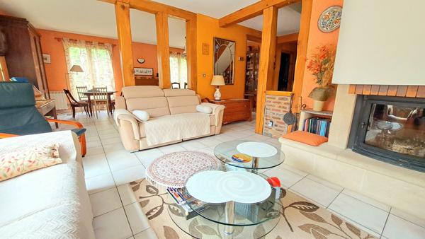 Magnifique maison 190 m2 + Dependance 35 m2