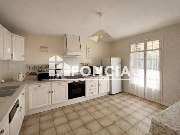 À vendre Maison 5 pièces 117 m² - Sainte-anastasie 30190