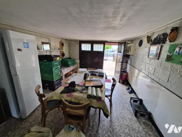MAISON T5 AVEC 3 CHAMBRES, GARAGE ET JARDIN
