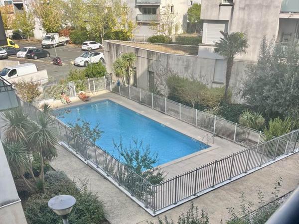 Appartement à louer 890 € CC Lormont 3 p 62 m² DPE B