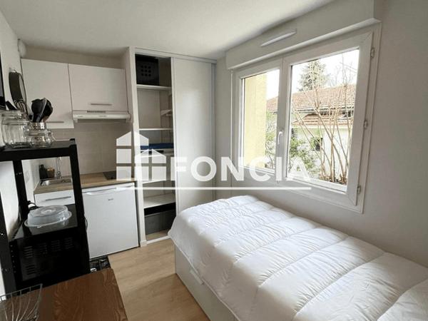 Location Studio meublé 18.34 m² - 53 AVENUE DE NOES Pessac 33600
