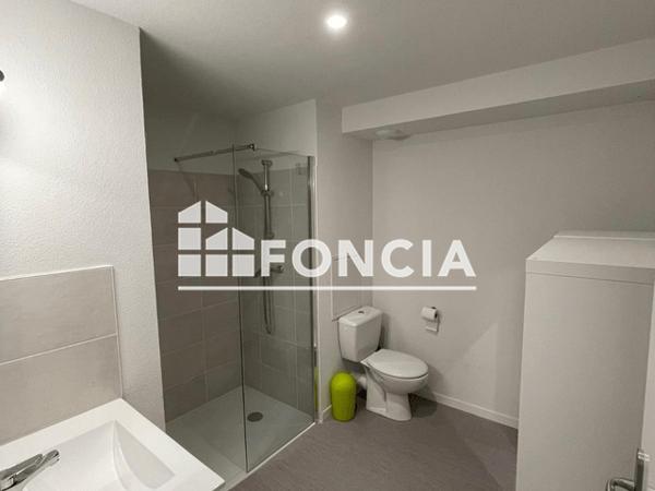 Location Studio meublé 18.34 m² - 53 AVENUE DE NOES Pessac 33600