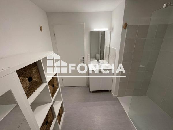 Location Studio meublé 18.34 m² - 53 AVENUE DE NOES Pessac 33600