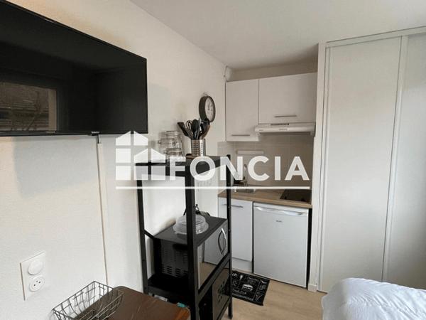 Location Studio meublé 18.34 m² - 53 AVENUE DE NOES Pessac 33600
