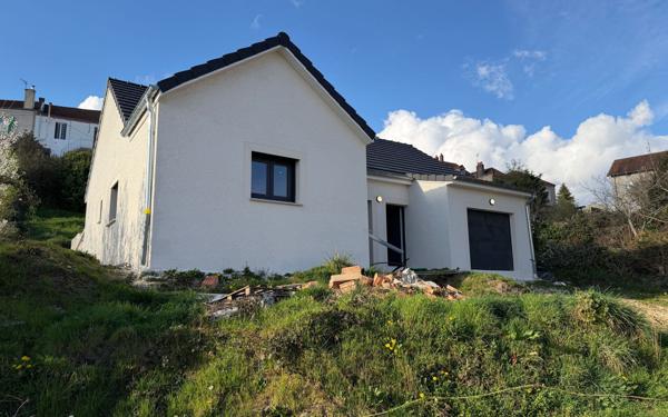 Maison à vendre    4 pièces •  Le Creusot