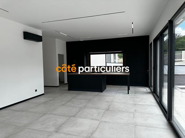 Vente Maison146 m² - 6 Pièces - MIRECOURT (88500)