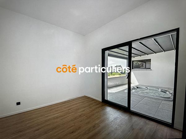 Vente Maison146 m² - 6 Pièces - MIRECOURT (88500)