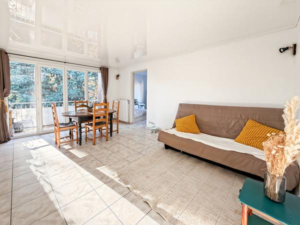 A vendre appartement T3 de 62 m² avec 2 balcons secteur la Pounche 13190 Allauch