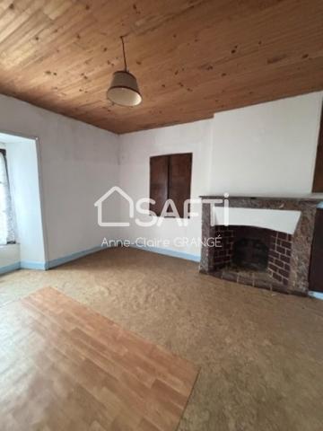 Maison de ville, proche de toute commodité