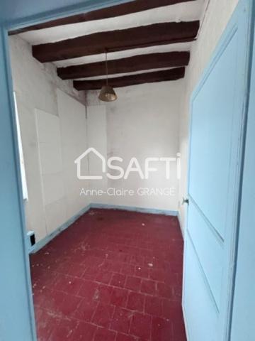 Maison de ville, proche de toute commodité