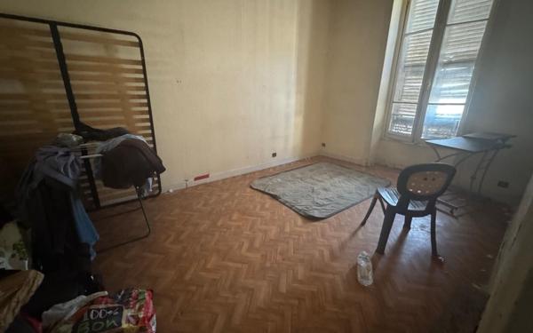 Appartement à vendre    4 pièces • 77,44 m2 Nice