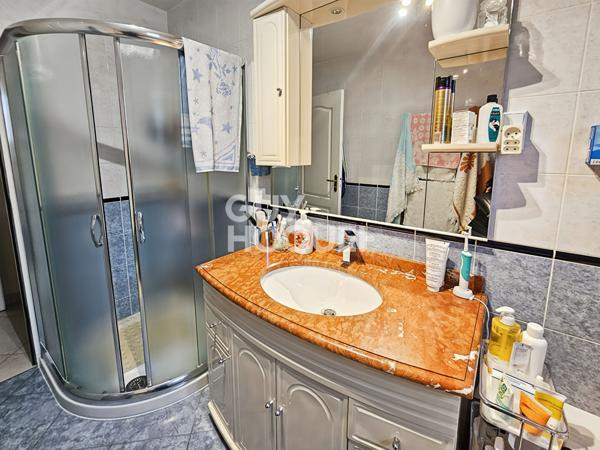 Maison à vendre à Fontenay-Trésigny - 5 pièces, 3 chambres