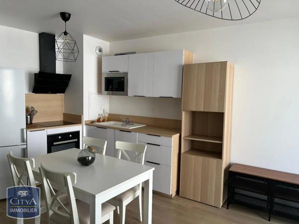 Appartement à louer 2 pièces 44.04m² Saint-Thibault-des-Vignes (77400)