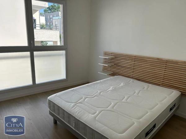 Appartement à louer 2 pièces 44.04m² Saint-Thibault-des-Vignes (77400)