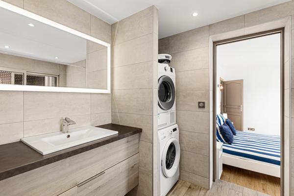 Appartement 4/5 pièces avec vue Port Vauban, mer et montagnes – Antibes