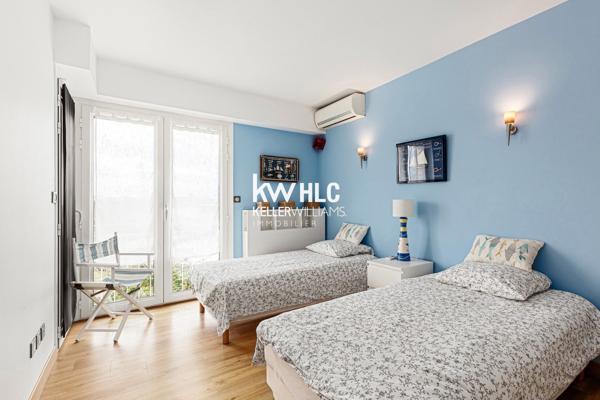 Appartement 4/5 pièces avec vue Port Vauban, mer et montagnes – Antibes
