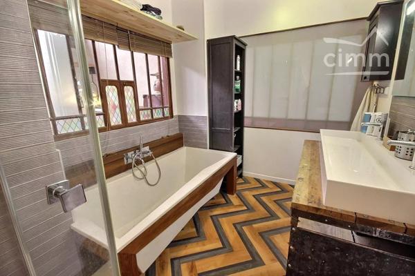 Exclusivité, proche cours Fauriel, rue Termier,