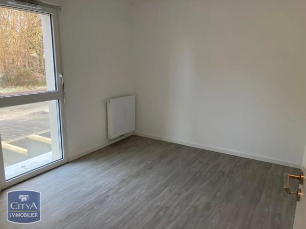 Appartement à louer 3 pièces 60.4m² Le Taillan-Médoc (33320)