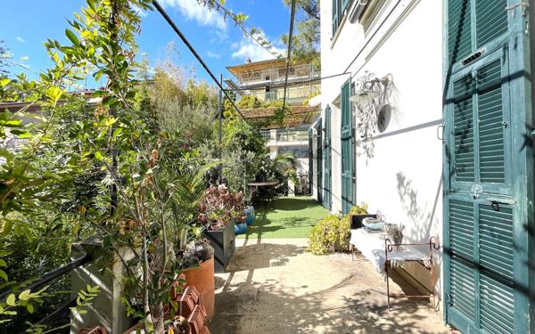 Maison à vendre    5 pièces • 156,19 m2 Nice