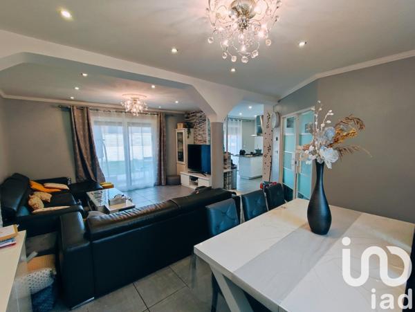 Maison traditionnelle 5 pièces de 120 m² à Asnières-sur-Oise (95270)